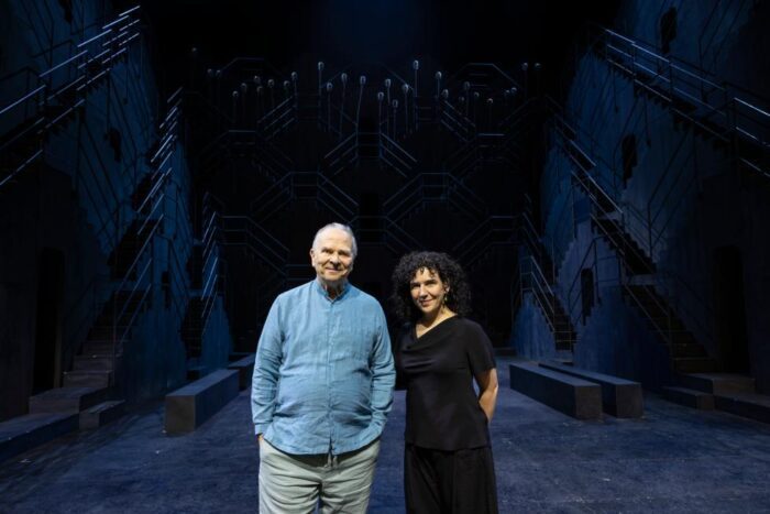 Les Arts clausura su temporada de ópera con ‘Turandot’ en una impactante producción de Àlex Ollé, bajo la dirección de Sir Mark Elder