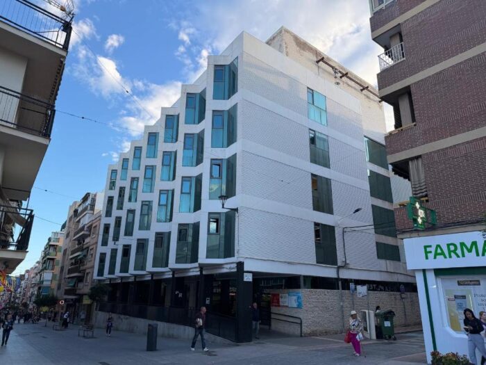 El Departamento de Salud de la Marina Baixa inicia la renovación integral de la climatización del Centro de Salud Tomás Ortuño de Benidorm