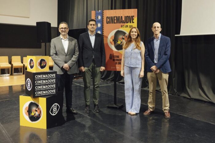 Cinema Jove reconoce al cineasta Félix Sabroso con el premio Luna de Valencia