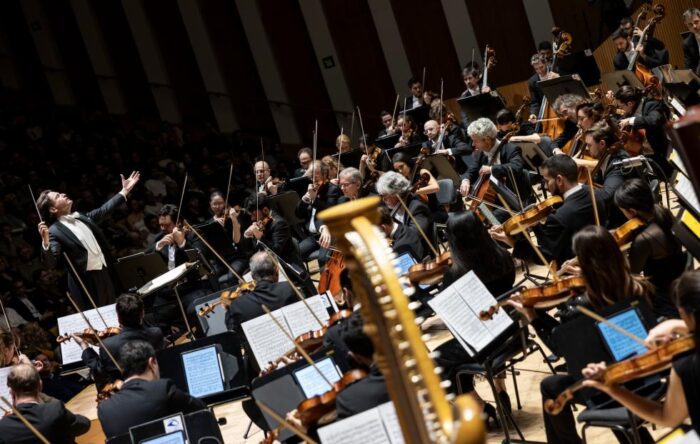 La Orquestra de la Comunitat Valènciana visita el Festival de Granada con la mezzosoprano Marianne Crebassa y Gustavo Gimeno como director musical