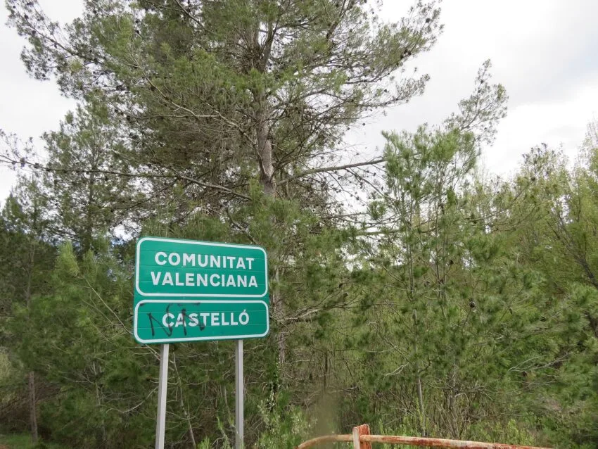 File:Entrada a la Comunitat Valenciana por la provincia de Castelló.jpg