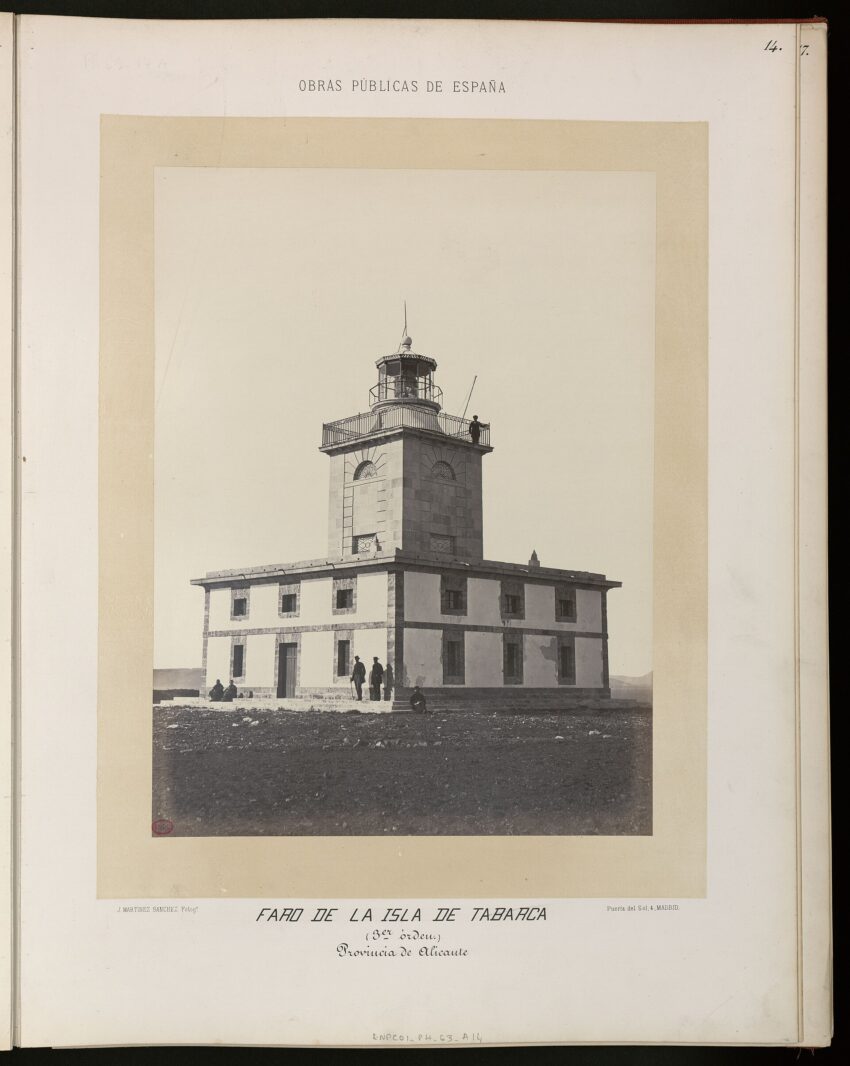 File:Faro de la Isla de Tabarca (3r orden). Provincia de Alicante - Obras Publicas de Espana - Martinez-Sanchez José - btv1b10482845v.jpg