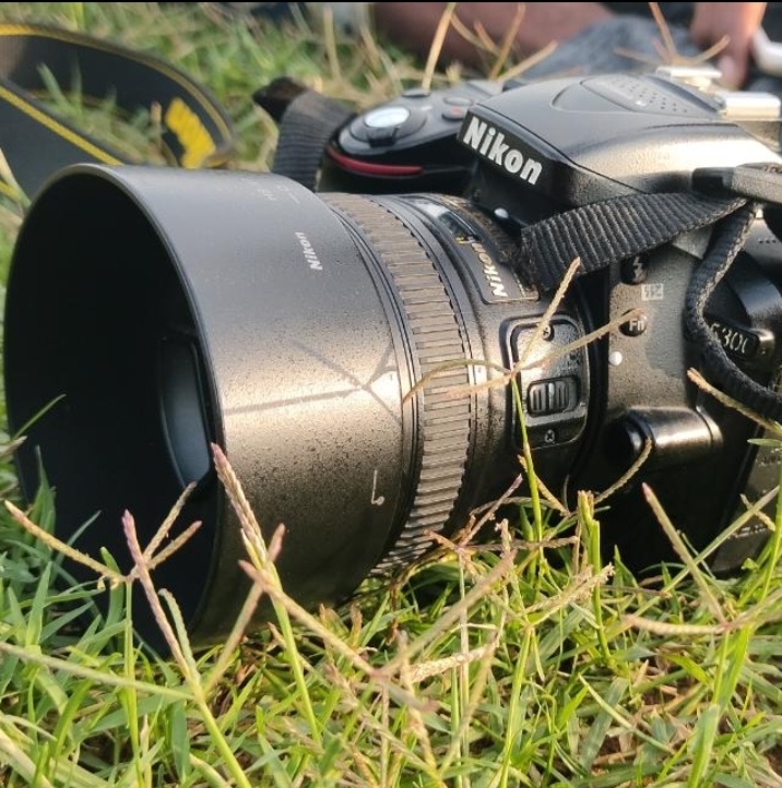 File:Camera photography.jpg