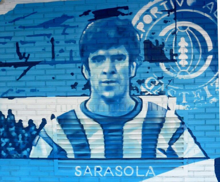 File:Vitoria - Estadio de Mendizorroza (Andoni Sarasola).jpg