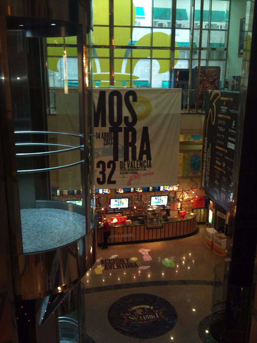 File:XXXII Mostra de Cinema València.JPG