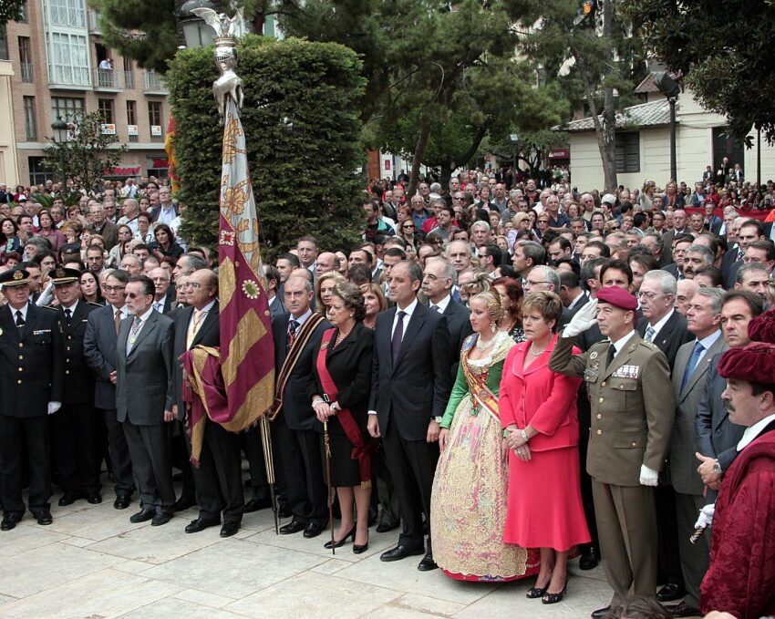 File:Autoritats el 9 d'Octubre de 2008 - Dia del País Valencià (València).jpg