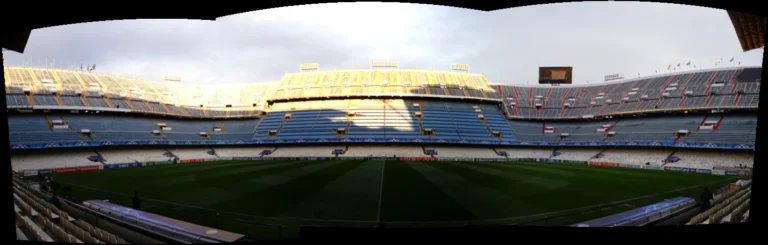 File:Mestalla panoramico.jpg
